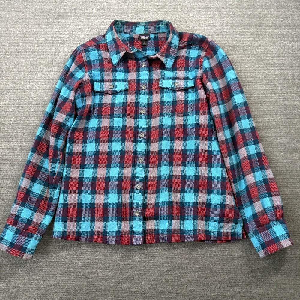 Patagonia Fjord Flannel Shirt Women 6 Blue Red Plaid Casual Outdoor Hiking Gorp